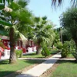 Hotel Altinkum 3*