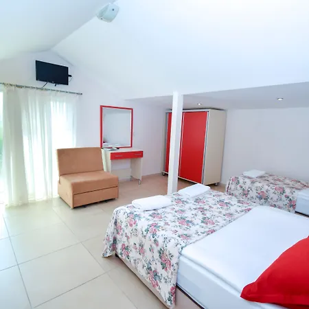 Altinkum 3*