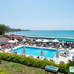 Hotel Altinkum