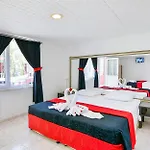 Hotel Altinkum 3*