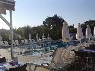 Altinkum 호텔